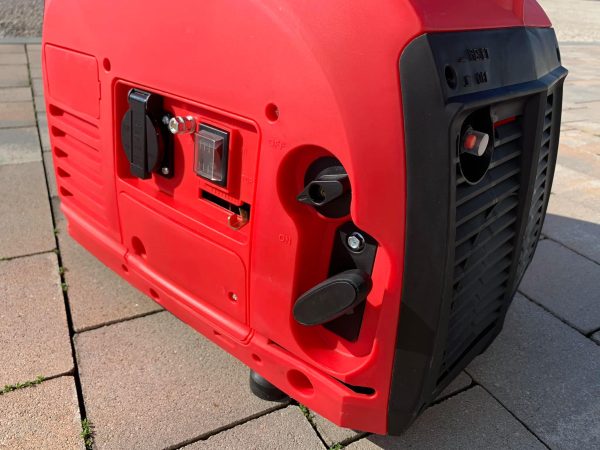 Немски инверторен генератор 2000W, Powertech PT-2000 - Image 8